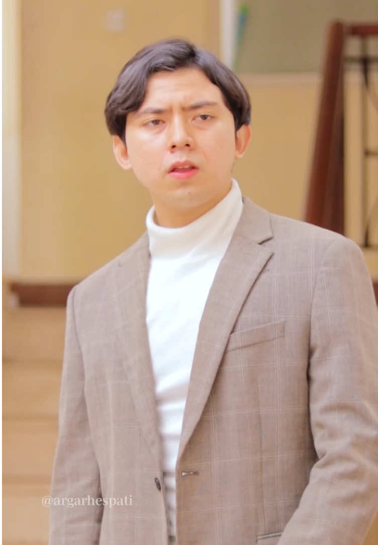 Pacaran beda 15 tahun??? @Nonton Yukz  @Suneeday Creative  #SerialTikTok #TikTokTainment #TikTokSeries #TikTokSeriesFuture #drama #argarhespati #suneedaycreative #dramatiktok #viraltiktok #kehidupan #karyawan #pacar #dewasa #cinta #harta #tulus #bos 