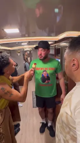 E o caba vai endoidar é #wesleysafadao #tirullipa #fyp #tiririca #story #humor  @A Turma do Tirullipa  