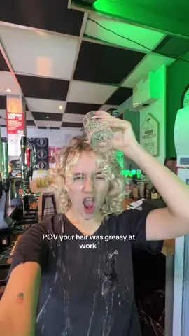 i hope my boss doesn’t see this😭😭 #latetowork #hairtransformation #latehair #hairwashonthego 