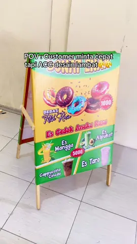 Pembuatan Stand Banner Kayu✨ | cocok untuk usaha UMKM nih🤩Apapun situasinya kita tetap melakukannya dengan maksimal yaa🤗💕 #bisnis #palembang #fyp #percetakanmurah 