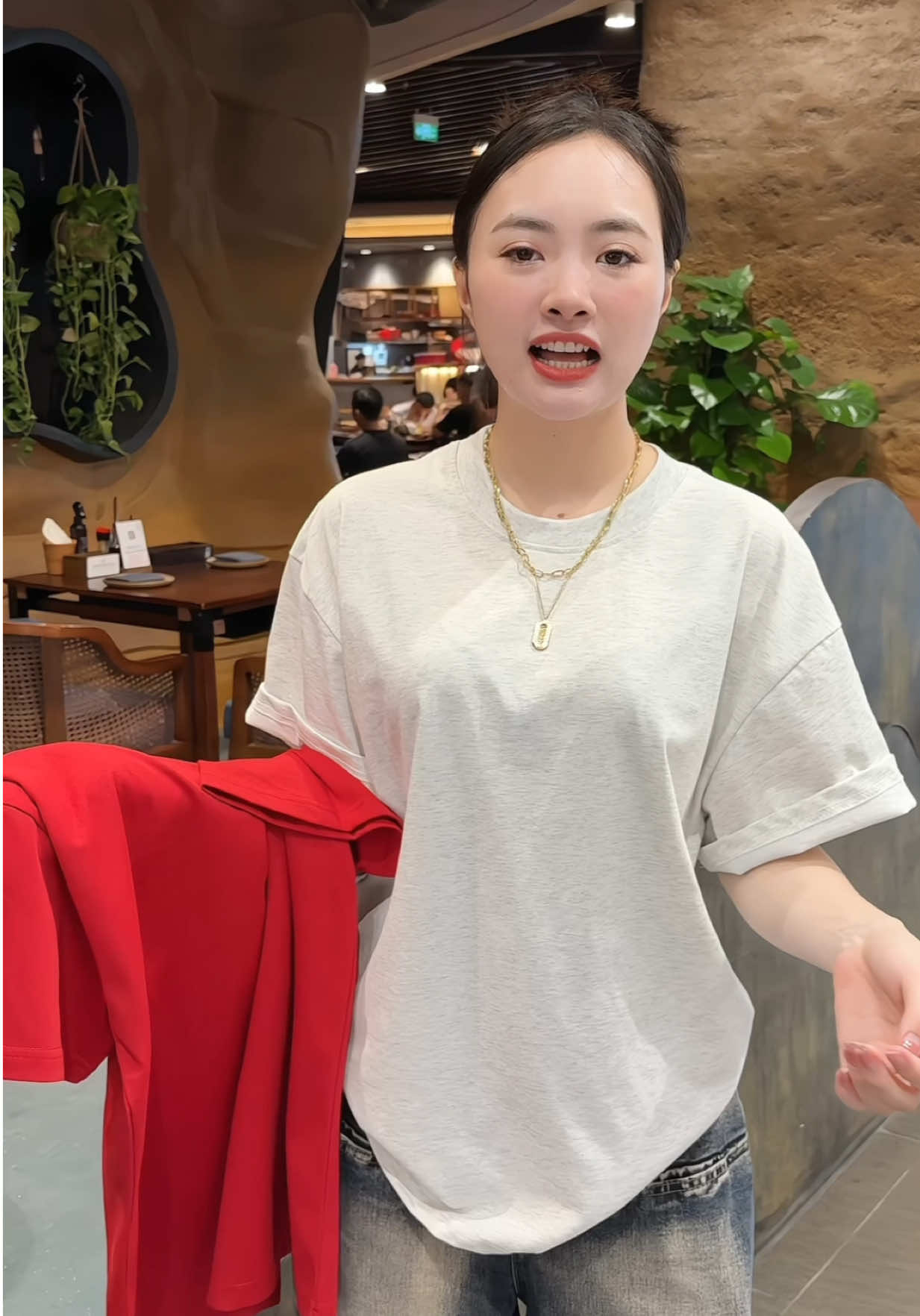 Áo xinh nam nữ mặc được hết ạ #totenlanh #aophong #aophongrong 