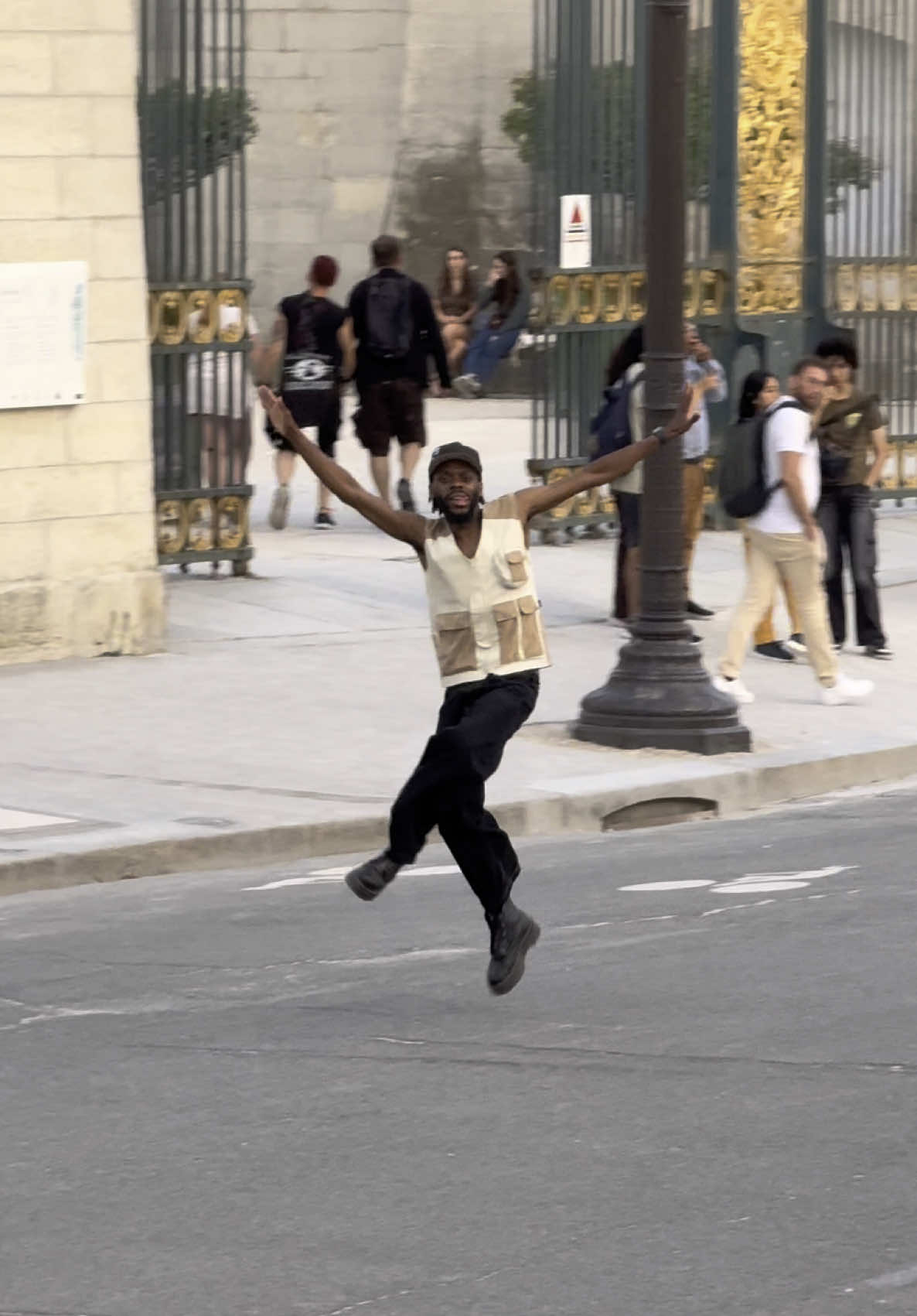 Have a nice day, guys 🙂 #Funny #pourtoi #vibes #goodvibes #dance #meme 