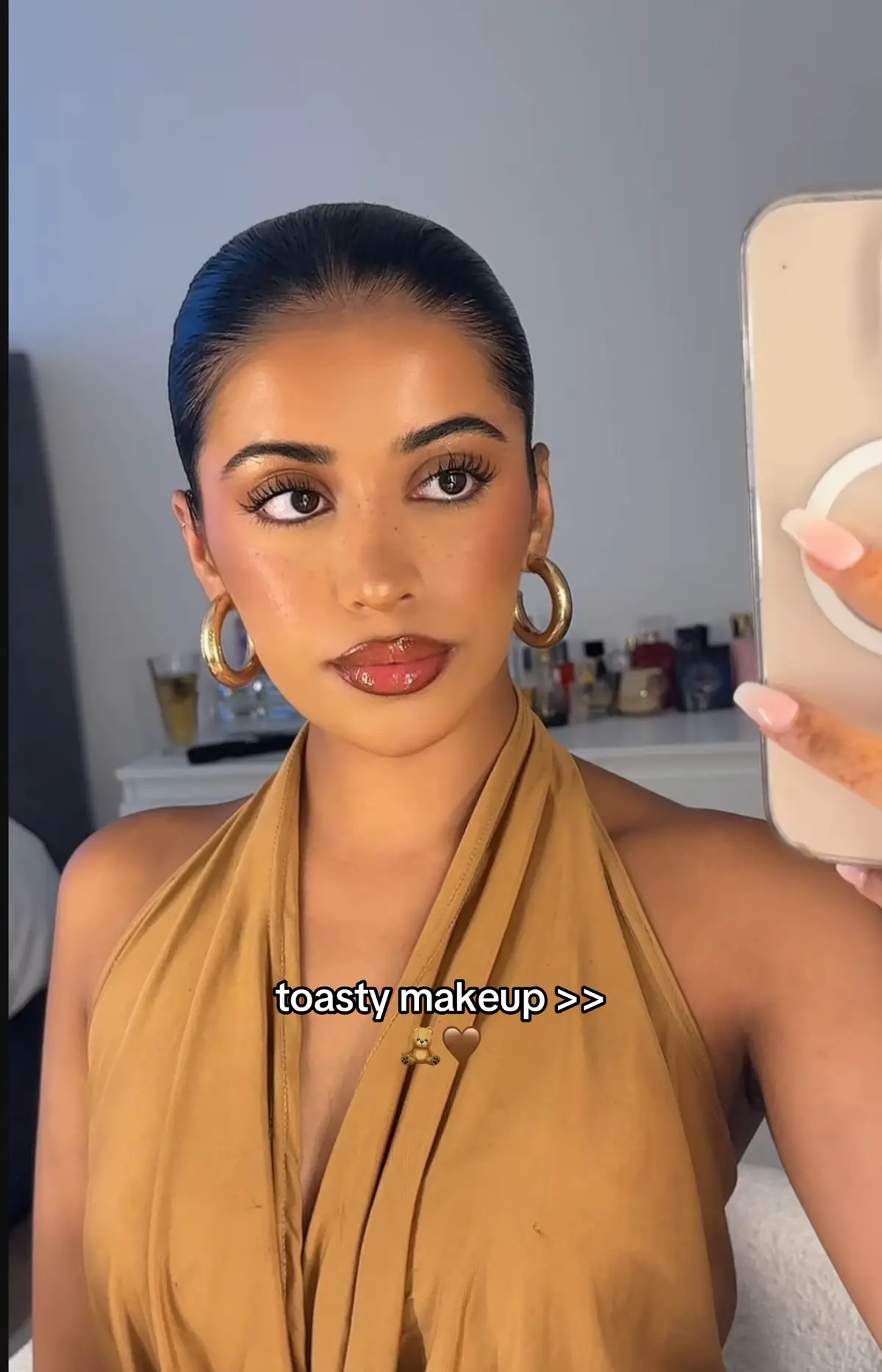 #toastymakeup #bronzymakeup #makeuptok #glowyskin 