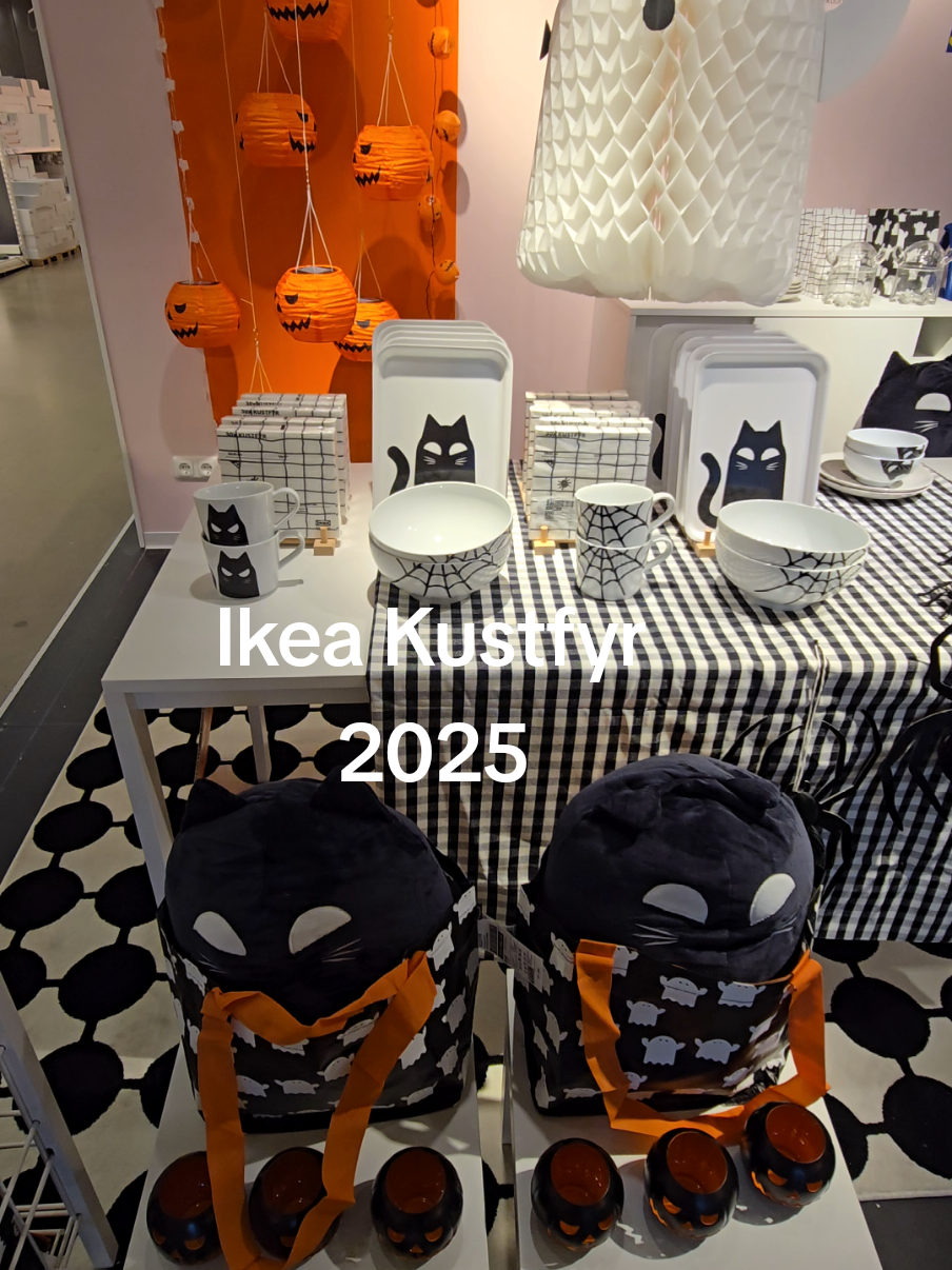 #ikea #ikeadeutschland #kustfyr #ikeakustfyr #codeorange #halloween #ikeahalloween 
