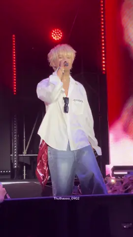 ĐỂ ANH MỘT MÌNH Thích cái vibe sơ mi trắng mái rũ quó😍 #RHYDER  #minishow  #duanbimat 
