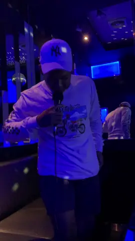 Day 1 Belajar nyekel mic🤣🤣 #fyp #karaoke #hujanduri #happypuppy #xybca #rickys #darjopride 