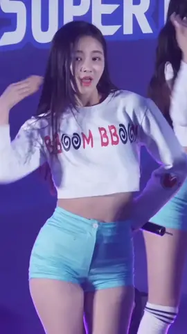 TikTok team please don't under review my video #viral #vedio #grow #foryou #foryoupage #account #500k #500k #1millionaudition #1millionaudition #1millionaudition #fvpシ #1millionaudition #1millionaudition #rashidlatif007 #teamzeerakwahan