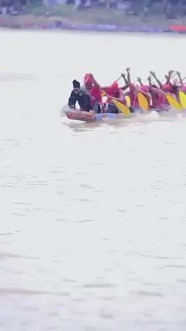 #viral #xuhuongtiktok #tiktokindia #quatangcuocson #xuhuong màu hoa tím trên sông