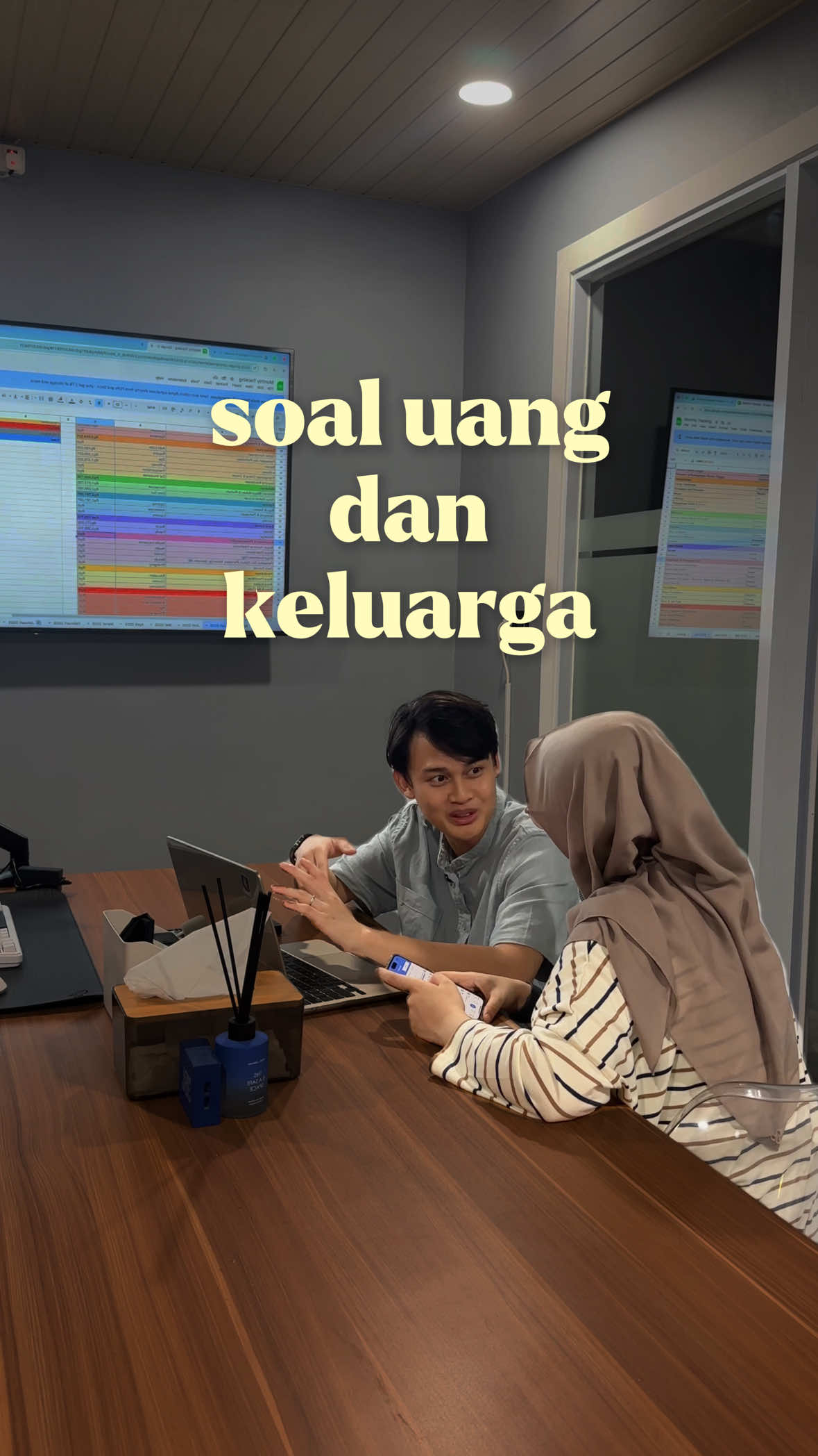 Rutinitas awal bulan dengan tabel pelangi ini, ADART kan ya ini namanya?☺️  Bulan ini sangat dar der dor untung di awal udah langsung nyisihin tabungan untuk dimasukin ke @Ajaib_Investasi  