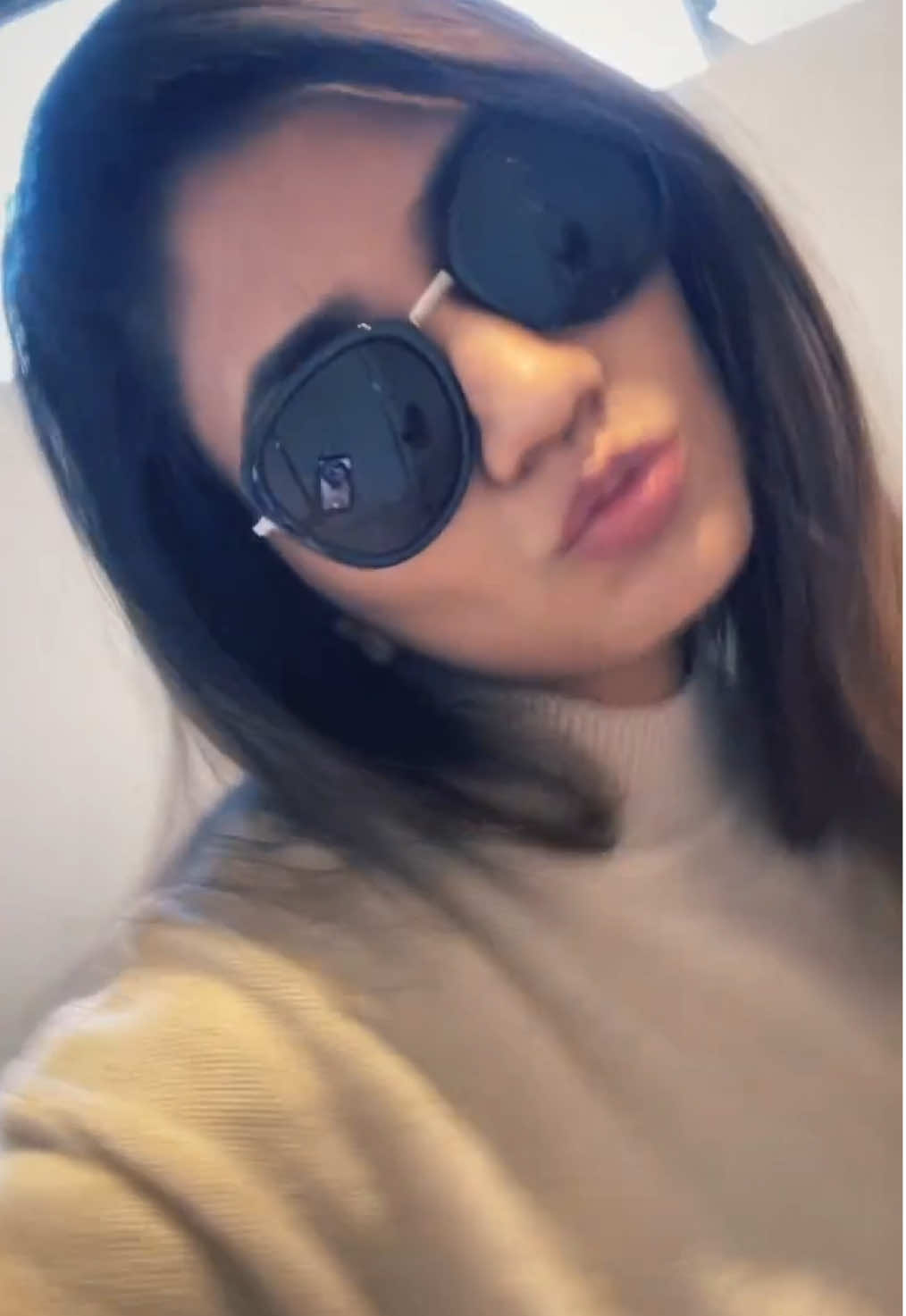 #aditishankar #bunbutterjam #tamil #tamilsong #tamilmusic  #trending #viral  #mood #indian #southindian #tamillyrics #aussie #vibe #tiktoktamil #callfortamil #tamilmuser #expression 
