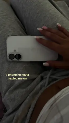 new beginning..#iphone16 #newphone #he #texted #2020 