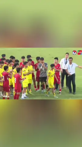 Chúc mừng Mạnh Quân đã giành danh hiệu vua phá lưới! Cảm ơn MQ vì mùa giải vừa qua đã cố gắng hết mình, buồn thì cũng có nhưng mong MQ sẽ thành công hơn ở những mùa giải tiếp theo♡ #tranmanhquan #u15hanoi #u15qg2025 #u15quocgia2025 