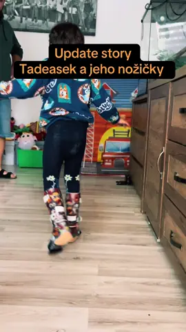 Update Tadeáškovi nožiček 😍. Ortezky 😍. Ale jaké boty ? 🤔#foru #autismawareness #autistic #autismus #autismparents #ortez 