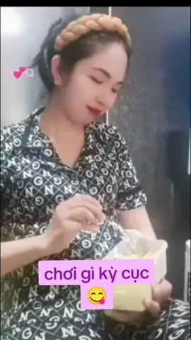 chơi gì kỳ vậy 😋#😋😋😋 #vuive #haihuoc #giaitri #xuhuong #😋😋😋 