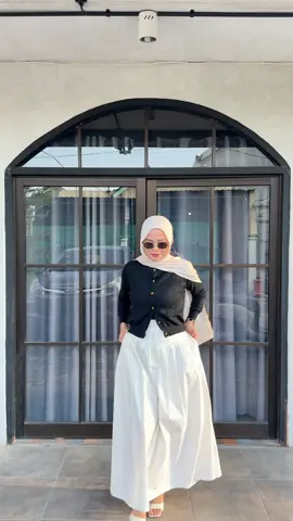 OOTD agata .. luchya skirt cuma 100rban!! #fyp #fypシ゚viral #fyppppppppppppppppppppppp #ootdhijab #ootdfashion #rokjeans 