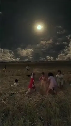 ليت الزمن يعود ما 😔🖤 #زمن_الفن_الجميل #ذكريات_الطفولة #ذكريات #طفولة #تصميم_فيديوهات🎶🎤🎬 