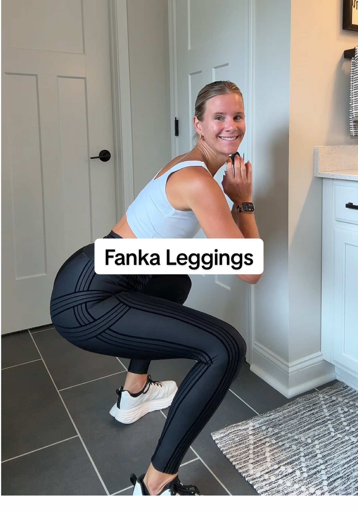 These will definitely hold you in! @Fanka #leggings #fanka #fankaleggings #workout #athleticwear #athletic #Loveyourboobs 