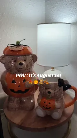 Fall has arrived in the Santiago household!! 🍂🤎  @HomeGoods @Hobby Lobby  #fall #falldecor #august1st #fallseason #halloween 
