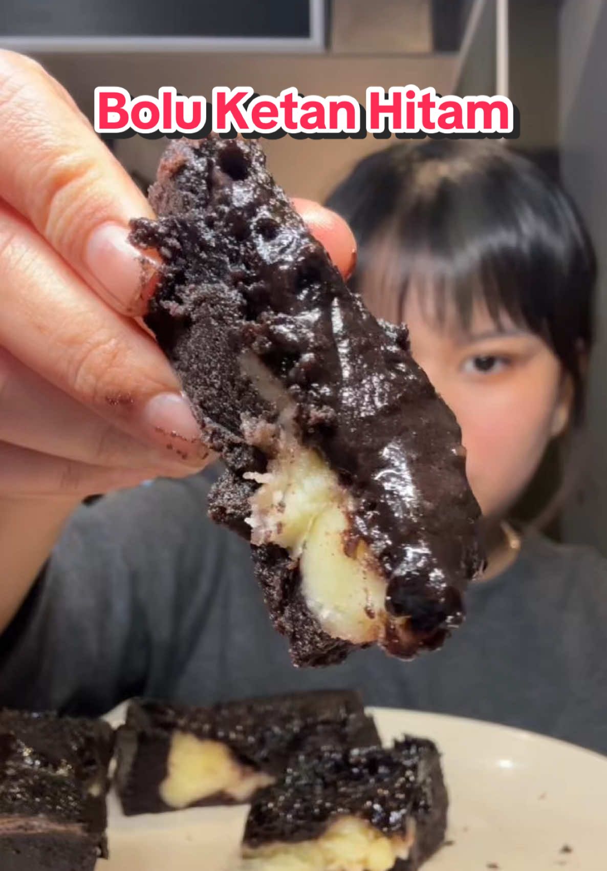 Trauma bikin sendiri, gagal wkwk #boluketanhitamkejulumer #boluketanhitam #bolu #browniesbella #apreelmakan 