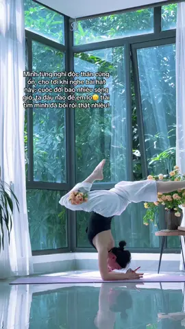 Nghe đâu, sóng gió toàn từ các anh mà ra phải không chị em🤭 #xuhuong #xuhuongtiktok #yoga #yogaflow #yogawithhuyen #dotapyoga #outfitby:  @La Muse Activewear 