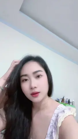 Nhìn qua nhìn lại cũng dc mà ta🤭#ởnhàvẫnvui #giảitritiktok #xuhuong 