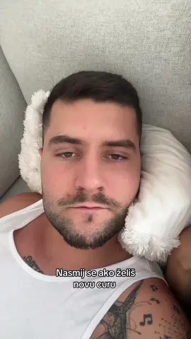 Nakon videa je još minutu bio ozbiljan 😂😂😂@Ismael 