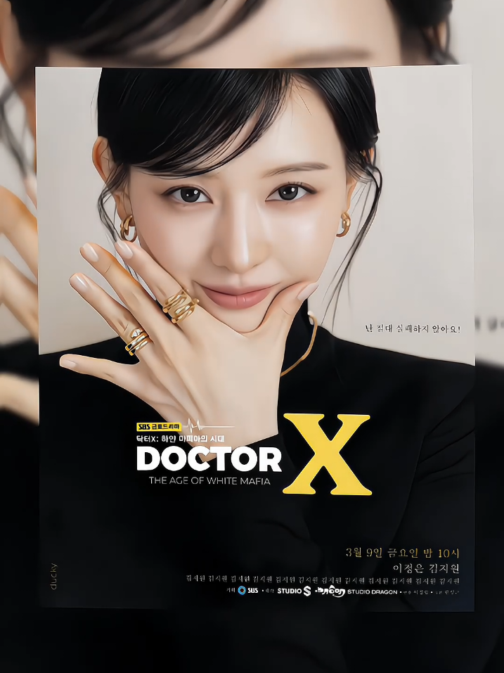 aww, mommy mode halo dok? CAN'T WAIT🖤 #KimJiwon #DoctorX #kimjiwon김지원 #kimjiwonactress #actor #fypシ゚viral #trending #bvlgari #kdrama #foryoupage 