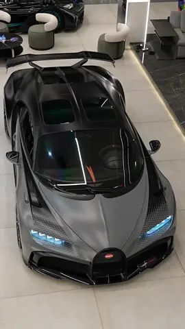 Ultra Exclusive 1 of 3 Bugatti Chiron Pur Sport Grand Prix Sur Mesure #bugatti  #dubai #vipmotorsuae