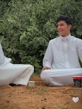 السنابات هذي تجننننن #دحام_الضحيك #viral #fyp #اكسبلورexplore 