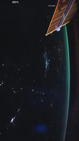 ISS see ohhh beautiful #ISS #space5600 #foryou #foryoupage #viraltiktok #viralvideo #whotofollow #100million #capcut #tiktok #moon #500k #zoom #space #sun #whattowhatch? #star #ISS #space5600 