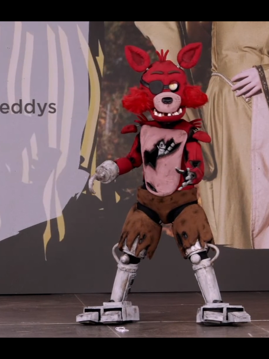 One year of work into a 40 second video. So glad its over 😮‍💨 (imma start on another right away bcs im stupid) #fnaf #fnafcosplay #foxy #foxyfnaf #foxycosplay #cosplay 