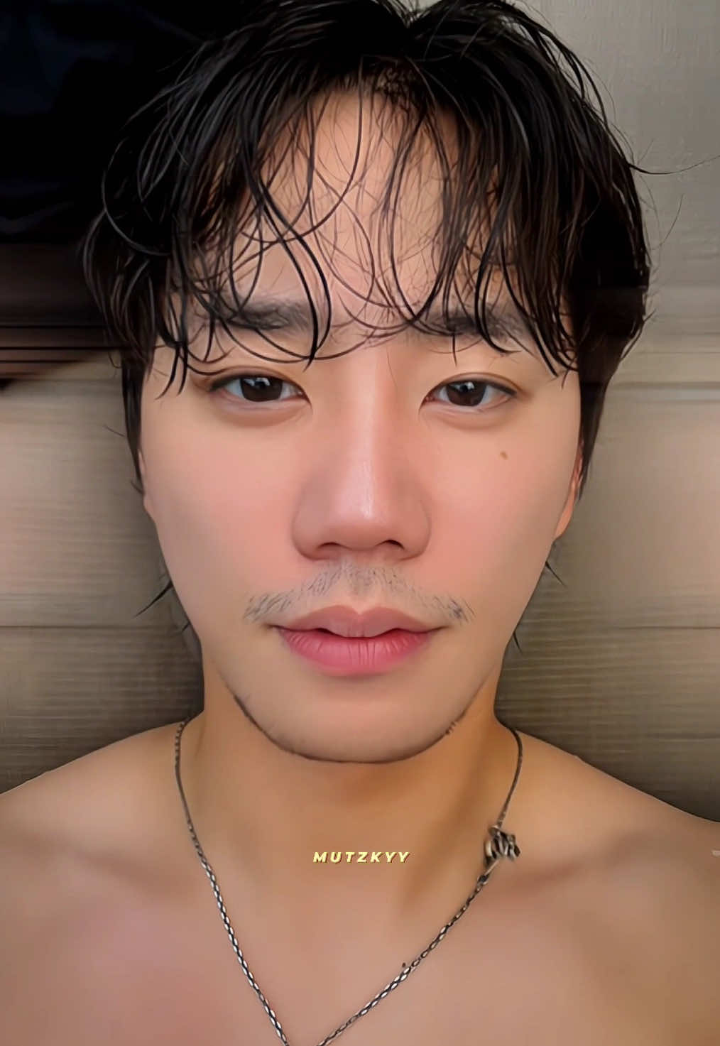 Ayam geprek kalo jadi orang🫦🔥 #leejunyoung #이준영 #fyp  @Yanzn`Template 