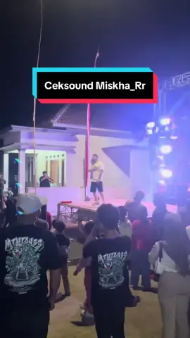 Party Tonight with @mishka_rr 🔥🔥