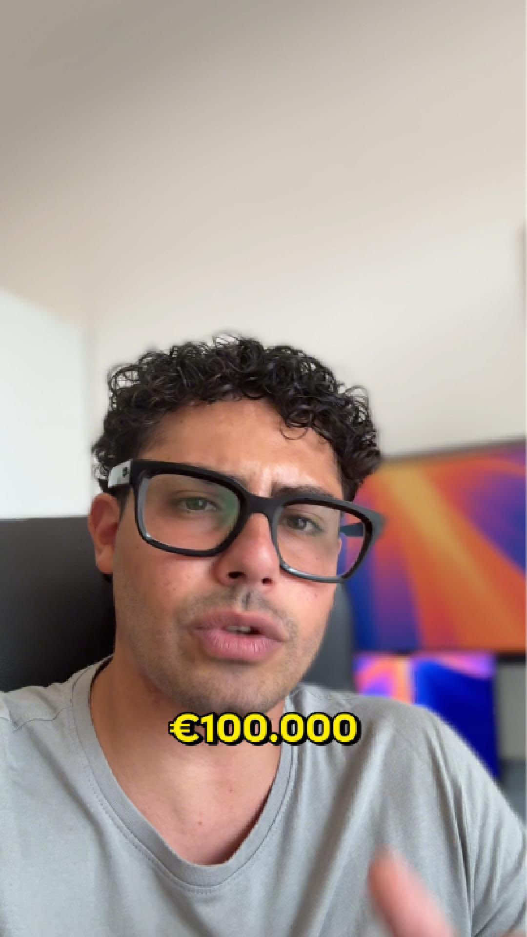 Nel 2025 non ti basta avere un buon prodotto.
 Serve qualcuno che lo sappia raccontare. 
 🤳 Creator = leva di mercato
 📈 Non è moda, è strategia
 🎯 Se lo capisci adesso, stai già avanti 
 E smettiamola di dire “è solo un influencer”. 
 Chi li sottovaluta oggi… domani sarà fuori dal gioco.
