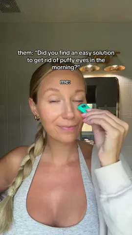 the focused eye roller = no more puffy eyes 👀 #puffyeyesolution #puffyeyes #darkcirclesundereyes 