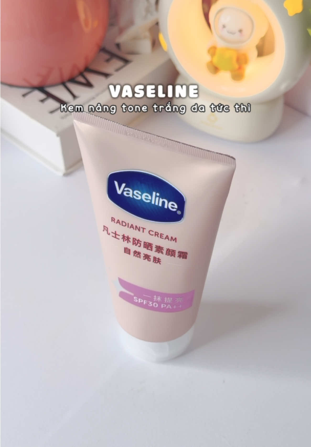 Dùng để make up body lun nghe 🫶🫶🫶 #xh #review #xuhuong #unbox #unboxing #lyf31th1 #reviewmypham #kemnangtone #body #vaseline #nangtonetucthi #nangtonebody 