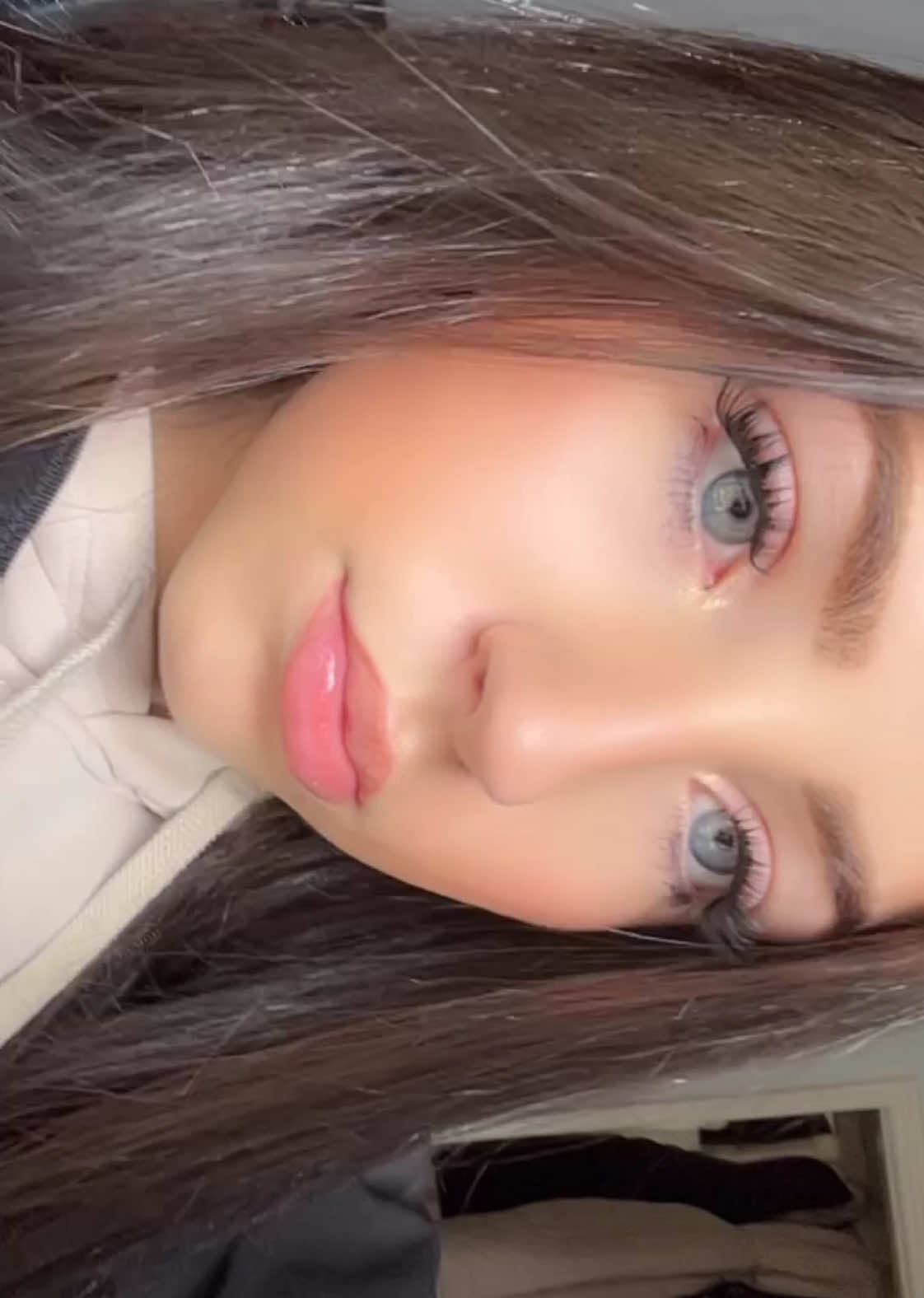 #fakebodyy⚠️ #im18tiktokdonttakethisdown #foruyou #fakesituation⚠️ #blueeyes #brunnette 