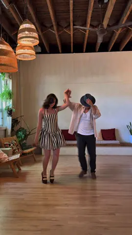 Can never get enough of this #merengue and we apparently can never get it right either. Let us know how we did this time!