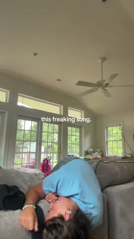 IM. NOT. MOVING.  @The Script #thescript #themanwhocantbemoved #fyp #songs 