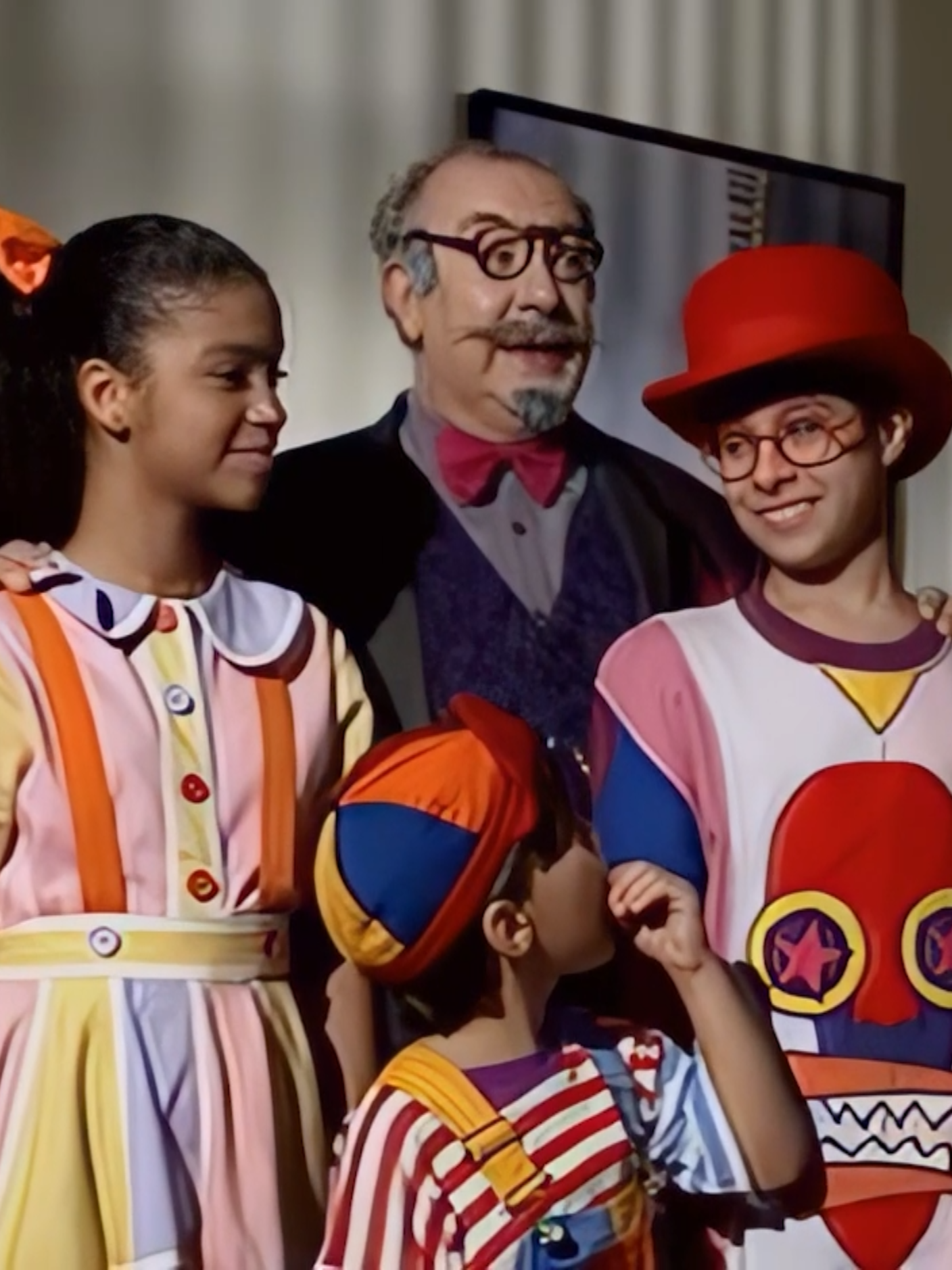 Castelo Rá Tim Bum | Episódio | 44 Bala de coco e doce de leite #casteloratimbum #ratimbum #foryoupage #viral_video #nostalgia #desenho #desnhosantigos #castelo #casteloratimbumepisodios #nostalgia90an #explorar #tvcultura #fyp