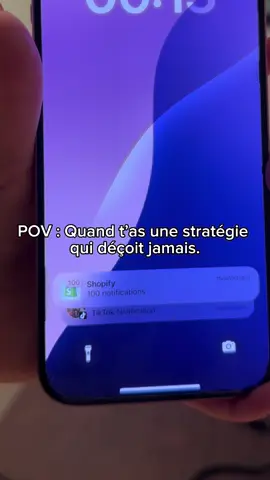 Pas besoin de mettre une musique de fond sur cette vidéo… il faut juste apprécier le meilleur son du monde : la notif @Shopify 
