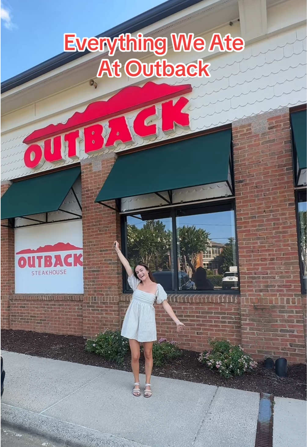 Everything We Ate At Outback 🦘🥩🇦🇺 #outbacksteakhouse #outback #outbacksteakhousebread #outbacksteakhousereview #boomarita #downundertrio #filetmignon #cobbsalad #wedgesalad #outbacksteakhousebread #foodreview #mukbang 