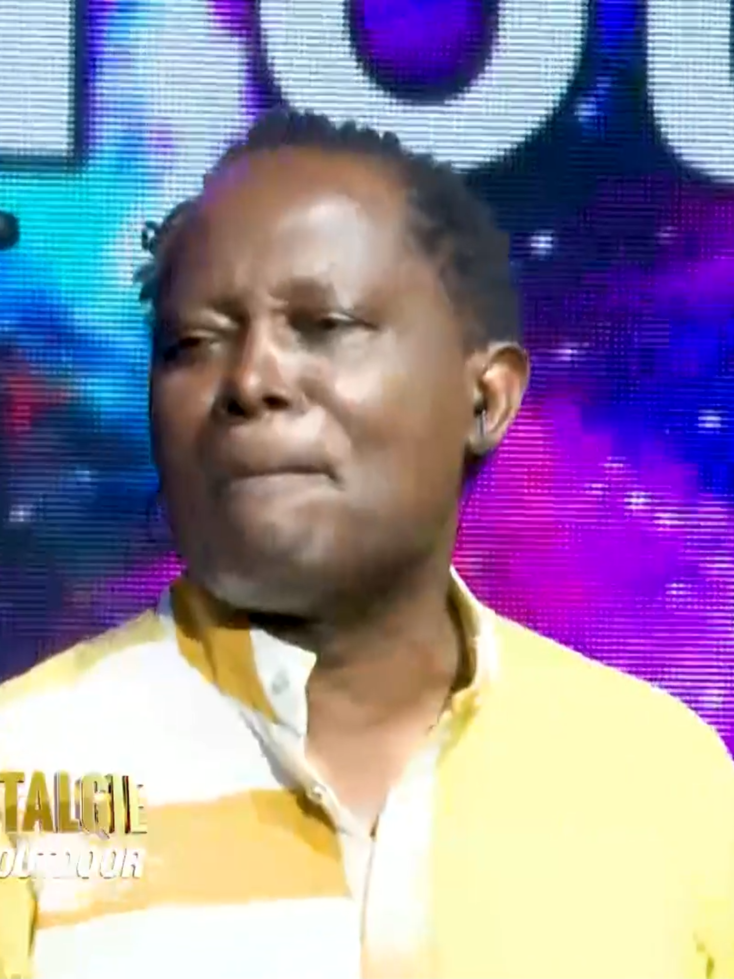 LOKUA KANZA EN PRESTATION AVEC 