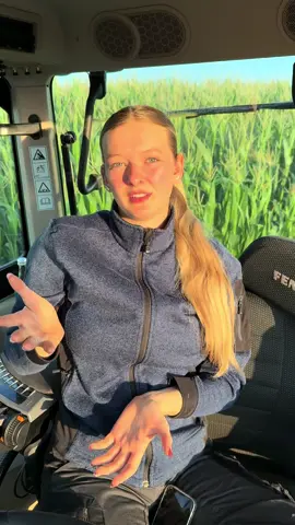 Schwerer Schritt, aber notwendig.😞💔 Weil mein Content immer wieder für Fake-Accounts, KI-Videos und Betrugsmaschen missbraucht wird, werde ich einige meiner TikTok-Videos löschen. Vor allem die, die besonders häufig geklaut werden. Trotzdem: Ich bleibe hier aktiv. Es wird weiterhin regelmäßig Content geben, nur in neuer Form. Mehr Erklärvideos, mehr Vlogs, mehr echte Einblicke in die Landwirtschaft. ❗️Ganz wichtig: • Ich habe keinen OnlyFans • Ich schreibe euch nicht privat an • Ich habe keine Schwester, die in meinem Namen schreibt • Wenn euch verdächtige Accounts, KI-Videos oder DMs auffallen, dann bitte melden, blockieren und ignorieren • Meine offiziellen Accounts:  TikTok: paulas_landleben  Instagram: paulas_landleben, hof_rosenfeld, paltner14  Facebook: Paula Altner #landwirtschaft #landwitin 