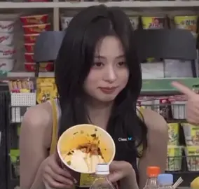 Mukbang cùng Ahyeonn nhằm nhằm~~.                                                  #AHYEON #아현 #BABYMONSTER #베이비몬스터 #ahyeon 