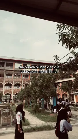 wkwk #4u #foryou #lewatberanda #4upage #fyp #trending #fypシ゚viral #galau #katakata #crush #lewatberanda 