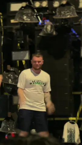 Yo mung pengen ndelok bule iki  🤟😎 @Minionss Audio Jember @mishka_rr #CapCut #karnavalmalang #fypシ゚ 