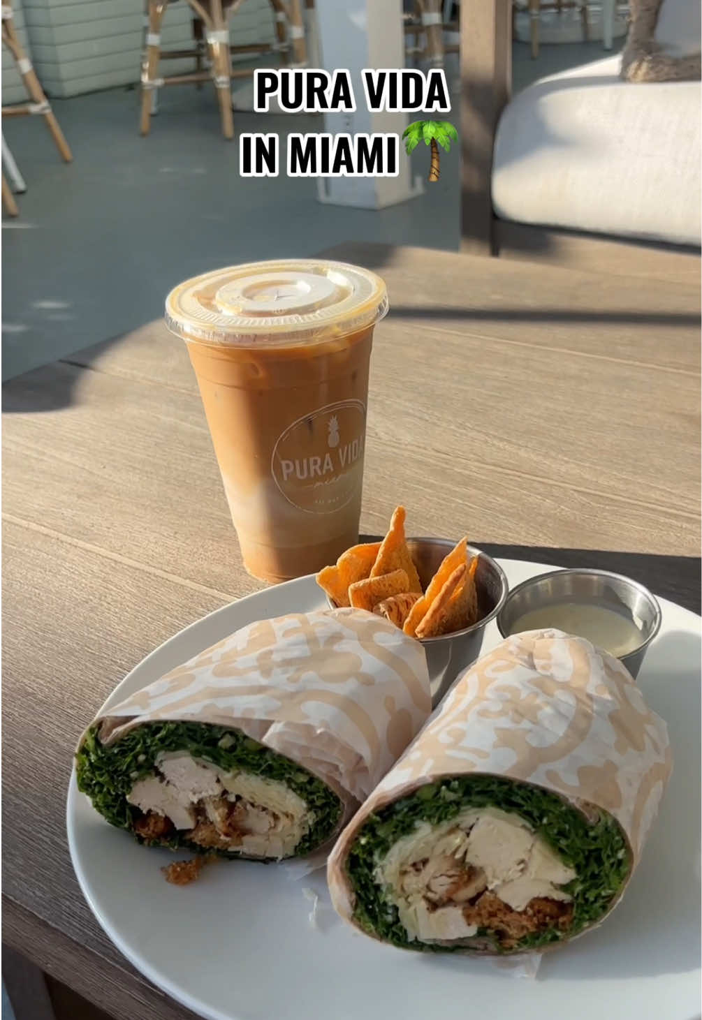 If you love a morning coffee & brunch, PURA VIDA IS THE SPOT IN MIAMI🔥😋 10/10 #CapCut #Puravida #miami @Pura Vida Miami 