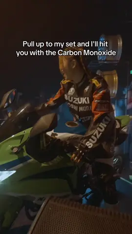 bike rev in the intro so you know it's about to get TOXIC (fumes) up in here lol 🙂‍↔️ #rave #edm #djset #ravetok 