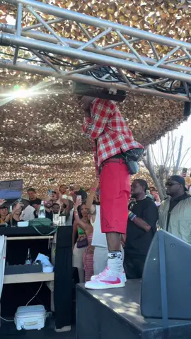 Travis Scott vibes in St-Tropez #fein #traviscott #show #sttropez #verde #viral #pourtoii #fyp 